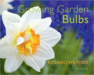 Growing Garden Bulbs (2013)-Richard Wilford